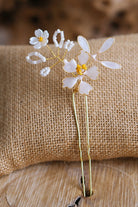 Handmade ivory resin floral bridal hair pin with white flowers, lightweight waterproof wedding hair accessory for bridal bun