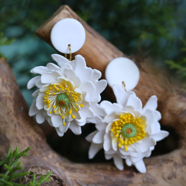 White Yellow Pollen Earrings