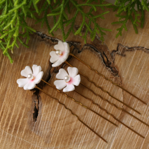 White Clay Flower Hair Clip Set