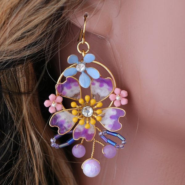 Banful Lavender Vintage Flower Earrings