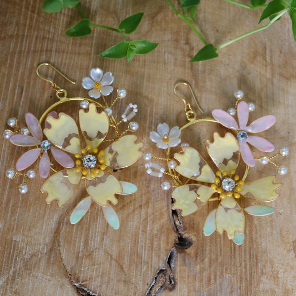 Zahrah Yellow Flower Earrings Both