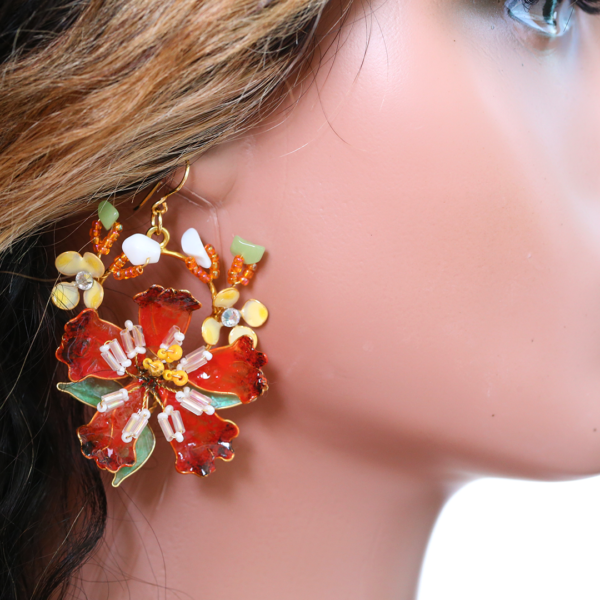 Zoya Red Flower Earrings Model